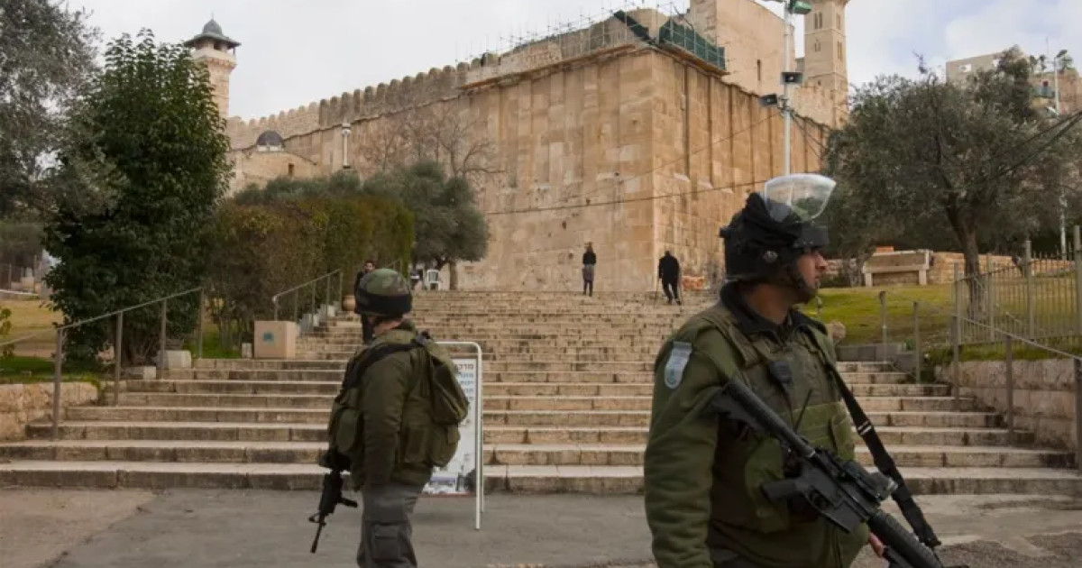 "الأوقاف" تستنكر إغلاق الحرم الإبراهيمي وإخلاء موظفيه