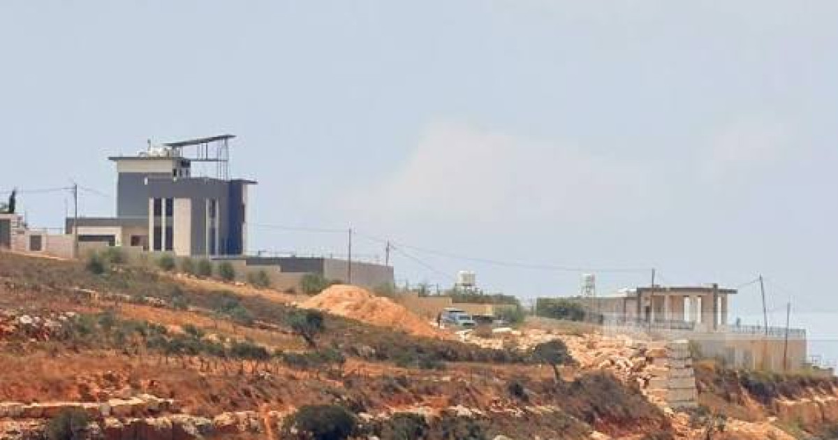 حصار منازل فلسطينية في قصرة لليوم الـ15 وتصاعد اعتداءات المستوطنين بالضفة