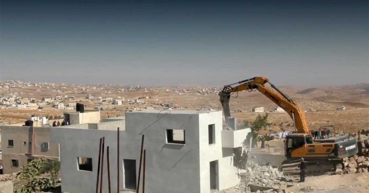 الاحتلال يهدم حظائر ويجرف أراضي ويقتلع عشرات الأشجار في دوما