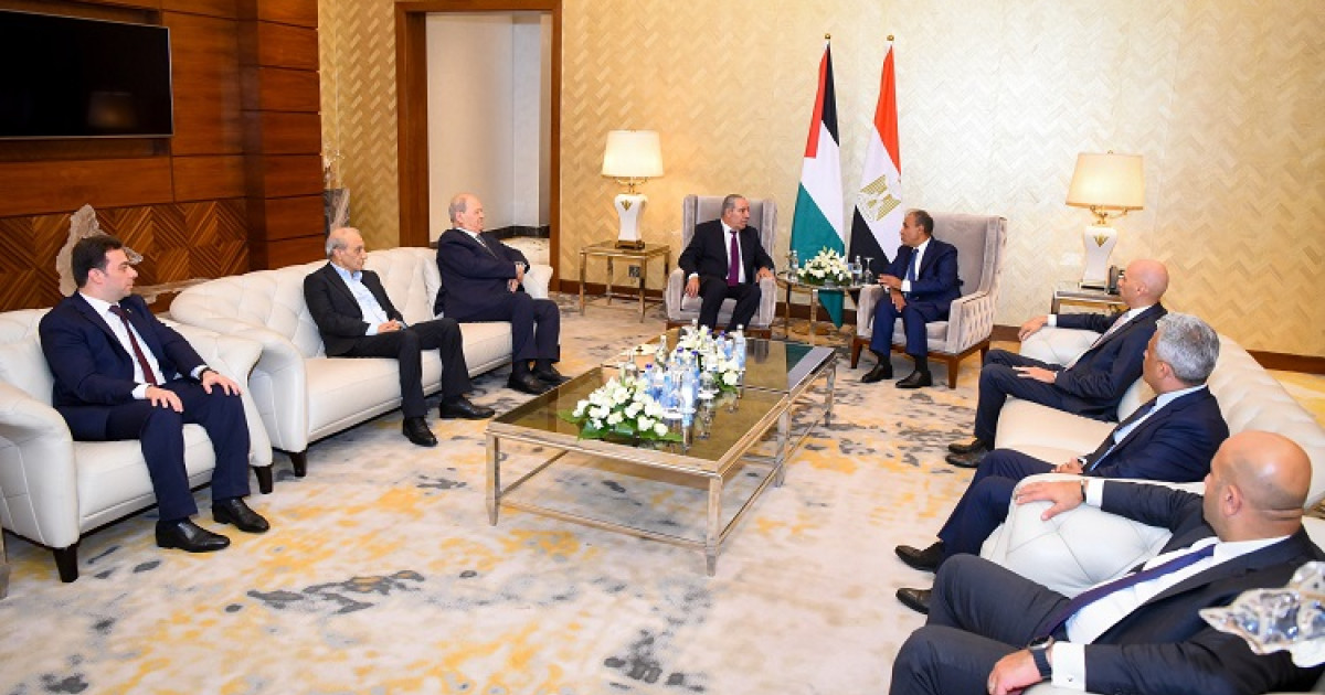 الشيخ وعبد العاطي يبحثان تطورات القضية الفلسطينية وتنفيذ خطة السلام
