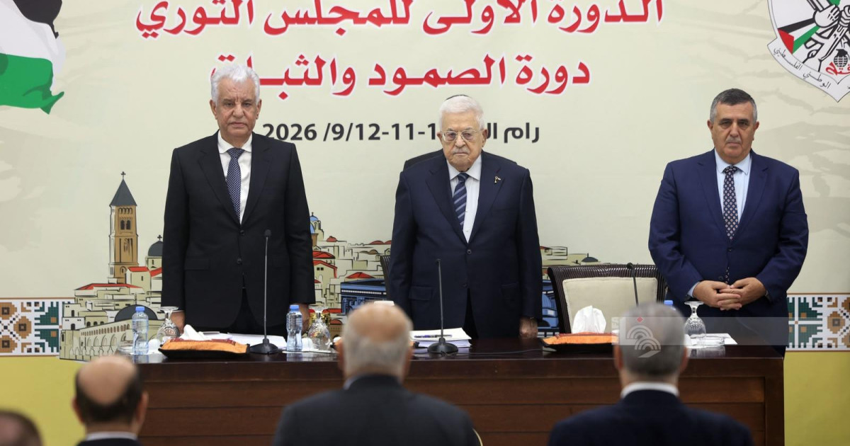 الرئيس عباس: نواصل اتصالاتنا لحماية حل الدولتين ووقف الاستيطان